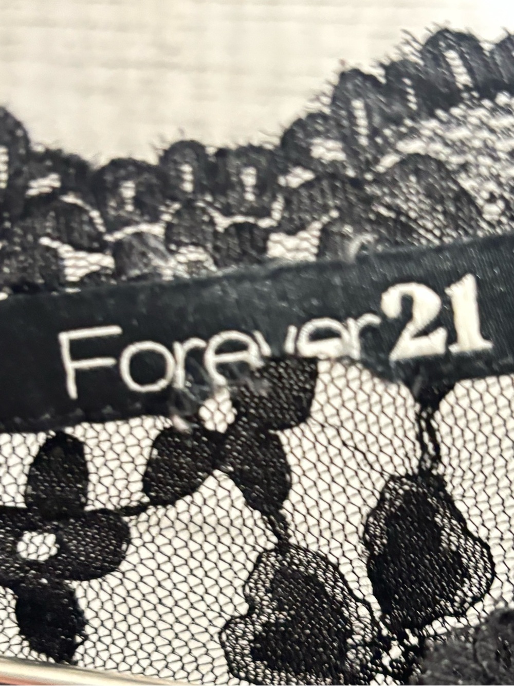 Forever 21 Black Lace Romper V Neck Keyhole Back Festival Party Small - Picture 4 of 6
